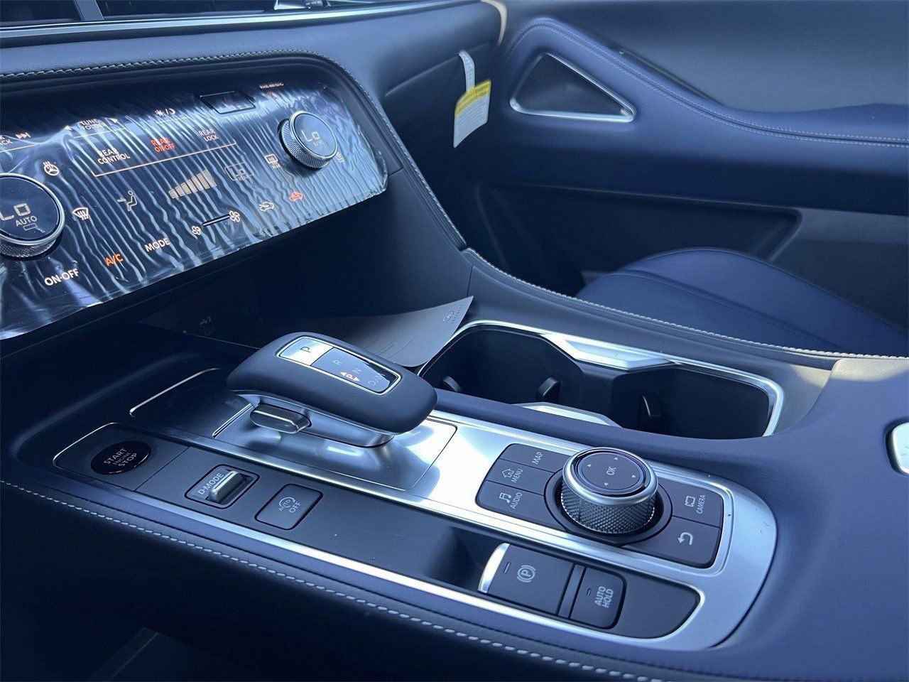 New 2026 INFINITI QX60 Sport image 16