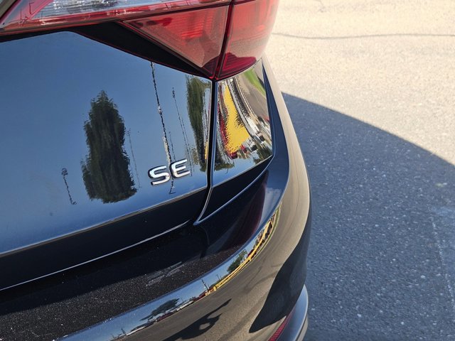 Used 2024 Volkswagen Jetta SE FWD image 29