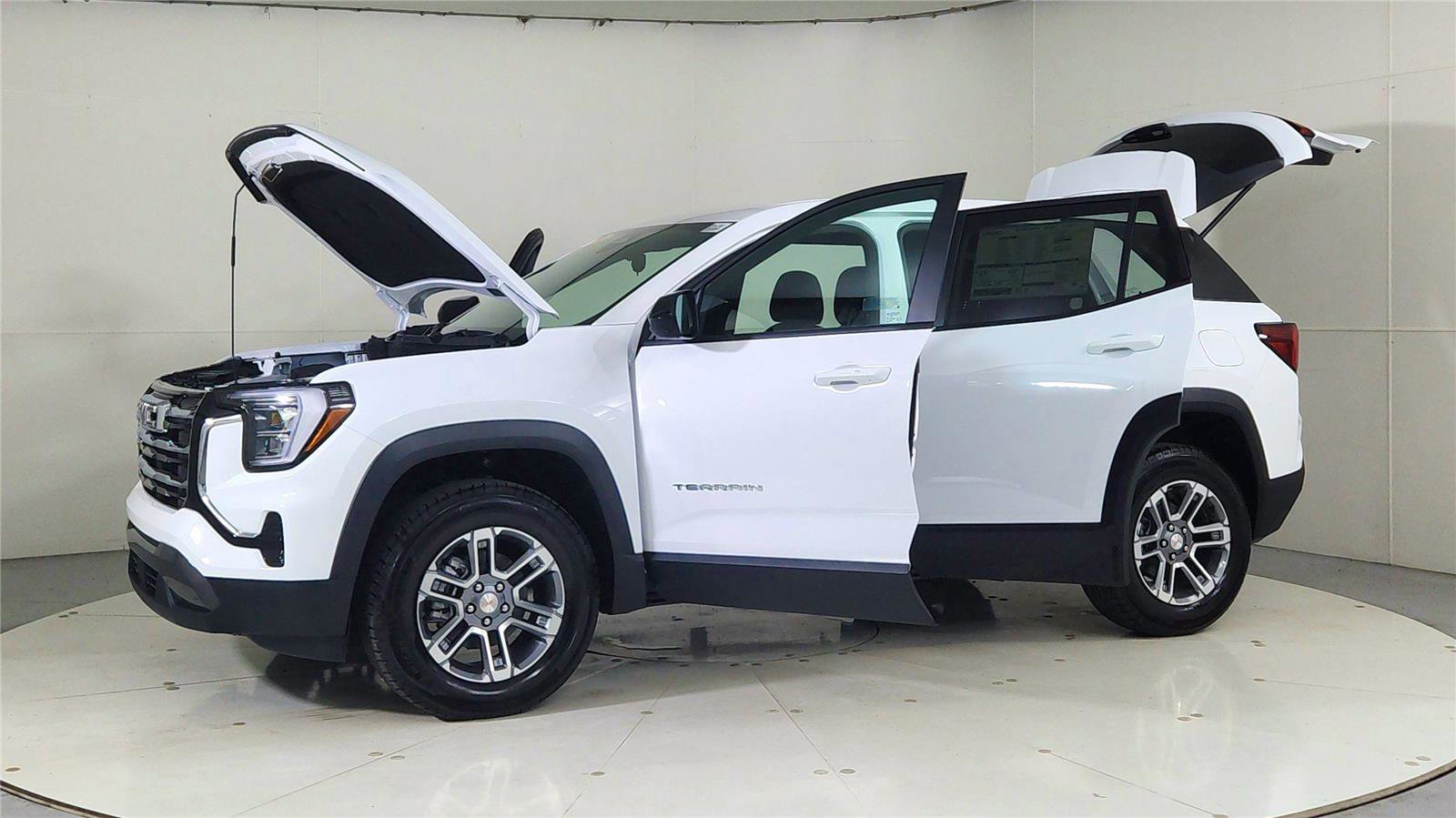 Used 2026 GMC Terrain Elevation image 10