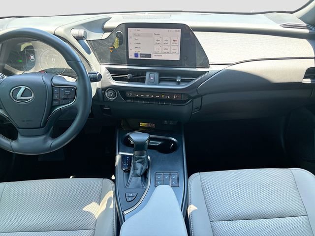 Used 2023 Lexus UX 250h FWD w/ Accessory Package (Z2) image 19