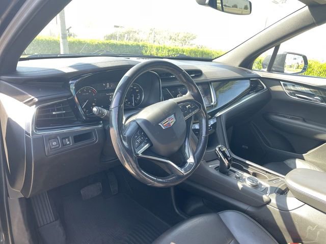 Used 2020 Cadillac XT6 Premium Luxury image 10