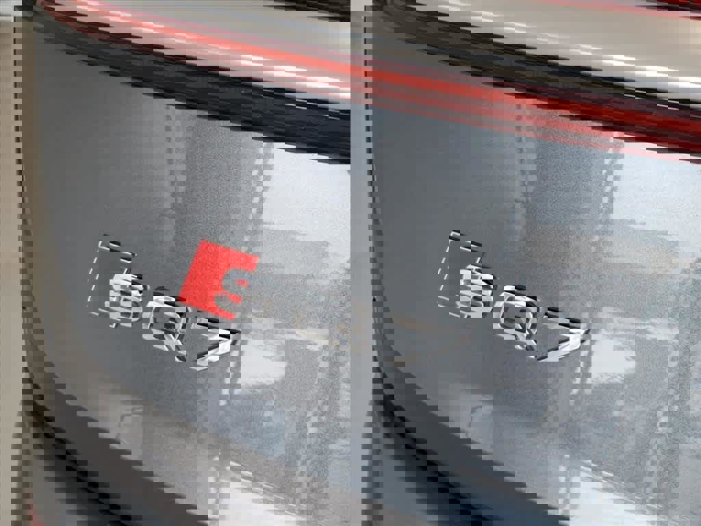 Used 2021 Audi SQ7 Premium Plus image 18