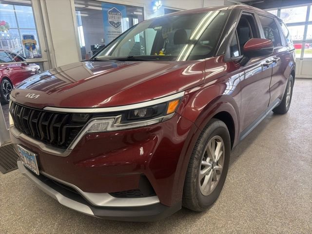 Certified 2024 Kia Carnival LX image 11