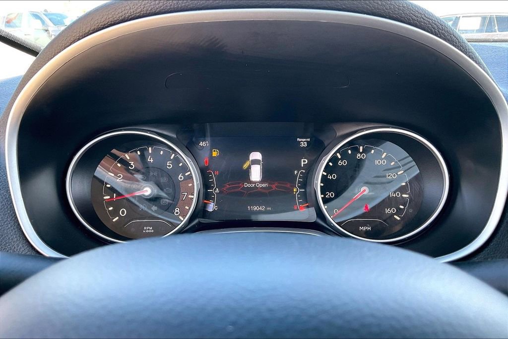 Used 2019 Jeep Compass Limited image 18