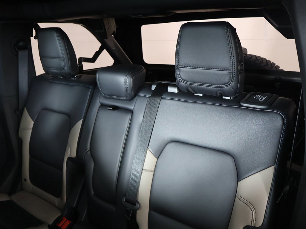 Used 2024 Ford Bronco Wildtrak image 32