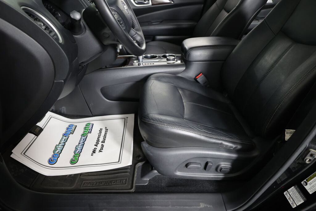 Used 2014 Nissan Pathfinder SL image 13