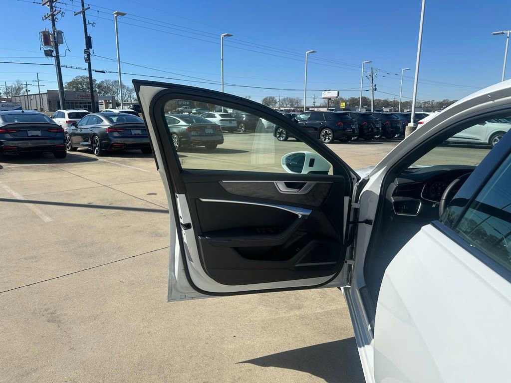 Certified 2025 Audi A6 Premium Plus w/ Premium Plus Package image 9