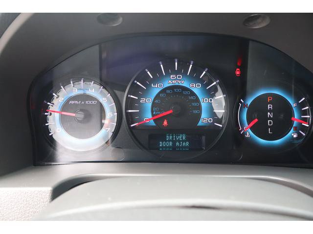 Used 2012 Ford Fusion SE FWD image 16