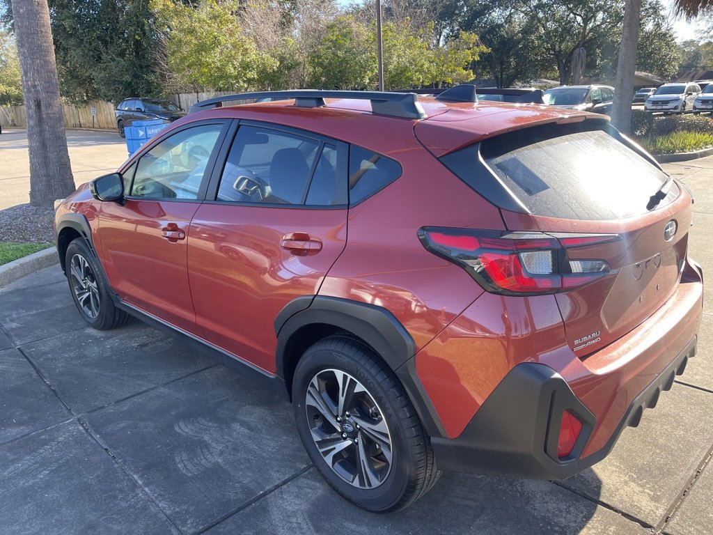 Used 2024 Subaru Crosstrek 2.0i Premium image 7