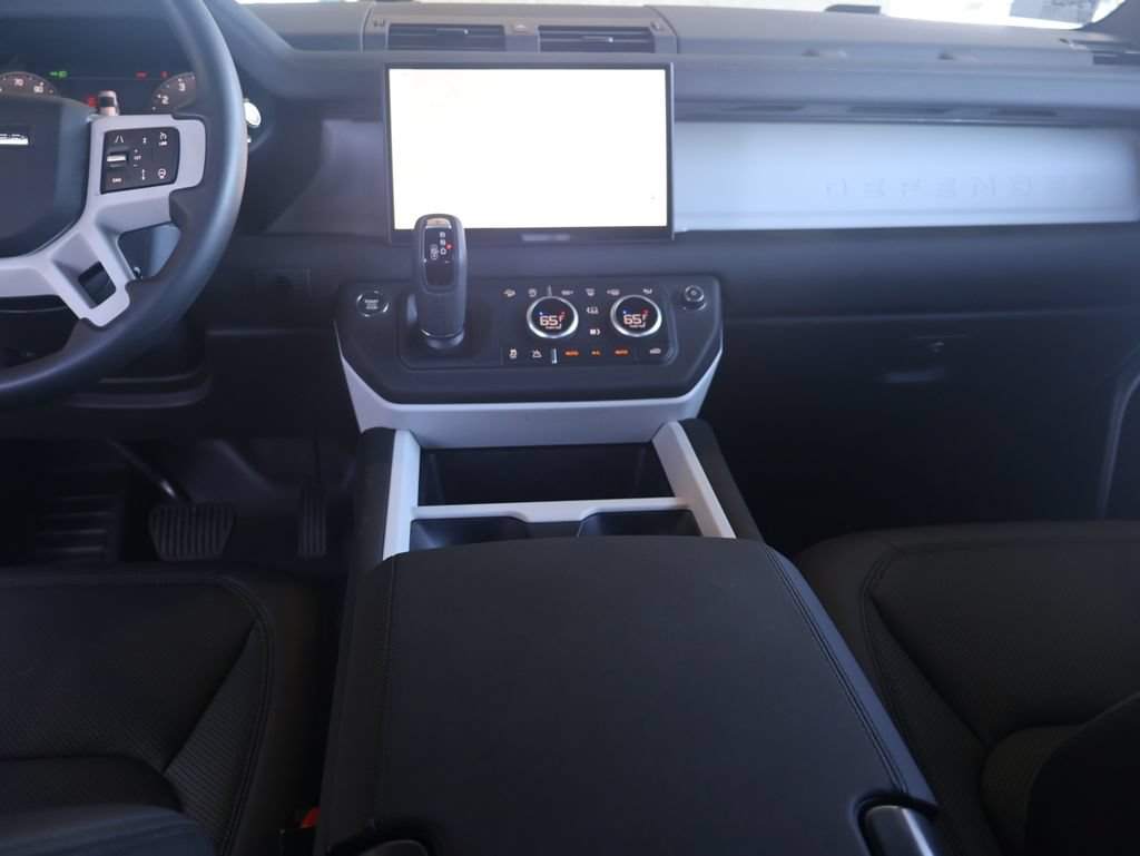 Used 2025 Land Rover Defender 110 S AWD/4WD image 23