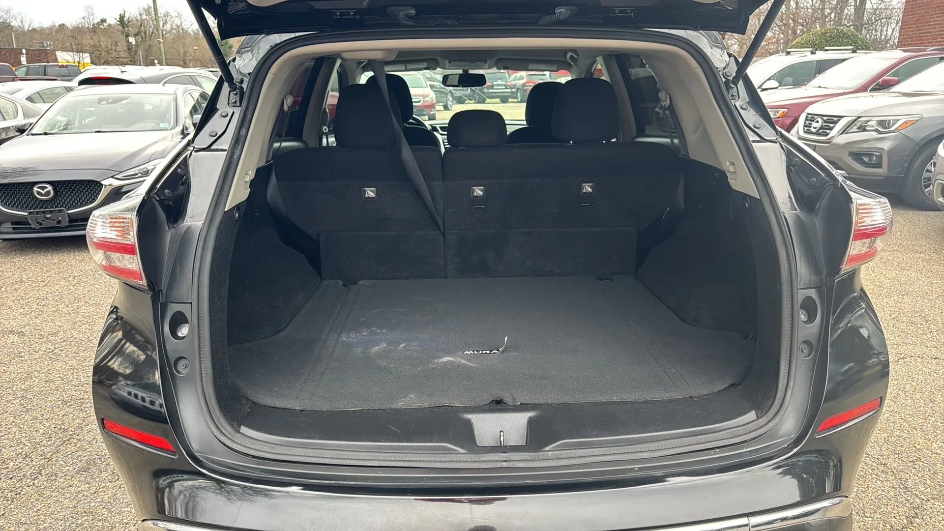 Used 2018 Nissan Murano SV image 14