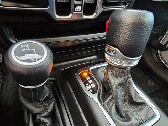 Used 2023 Jeep Gladiator Sport image 14