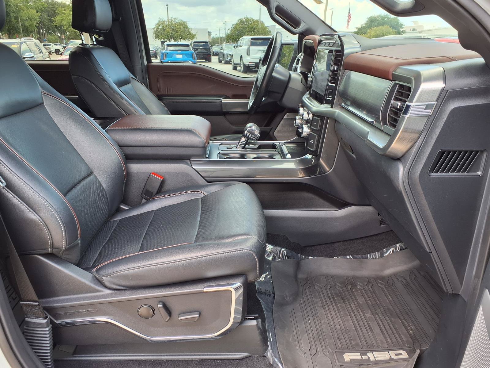 Used 2023 Ford F150 Lariat AWD/4WD image 11