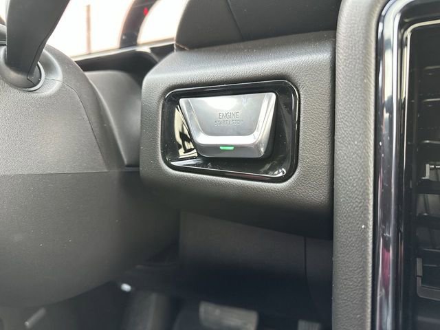 New 2026 GMC Yukon AT4 w/ AT4 Premium Plus Package image 17