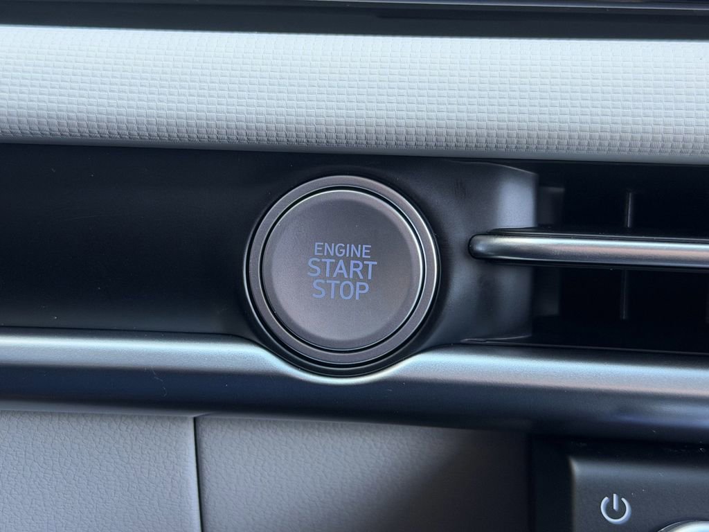 New 2026 Hyundai Tucson SE image 19