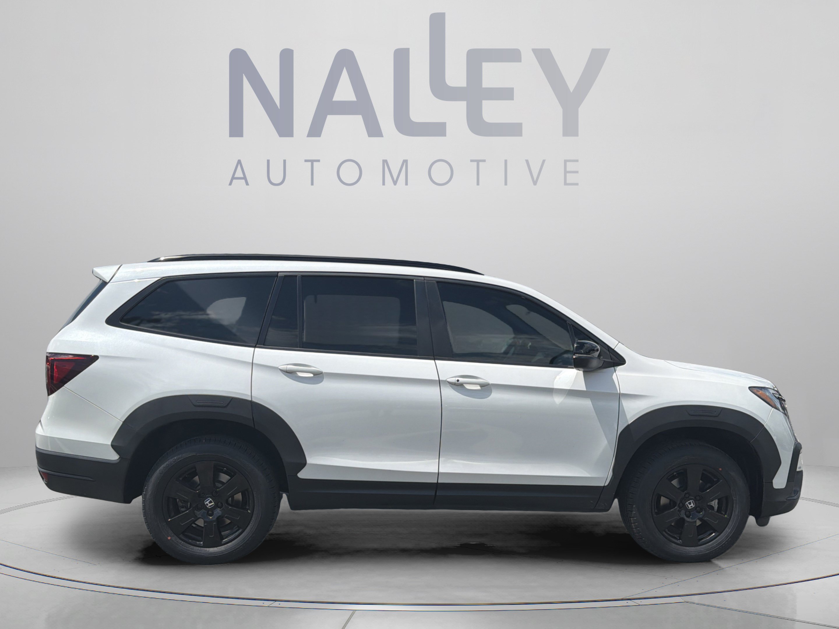 Used 2022 Honda Pilot TrailSport image 5