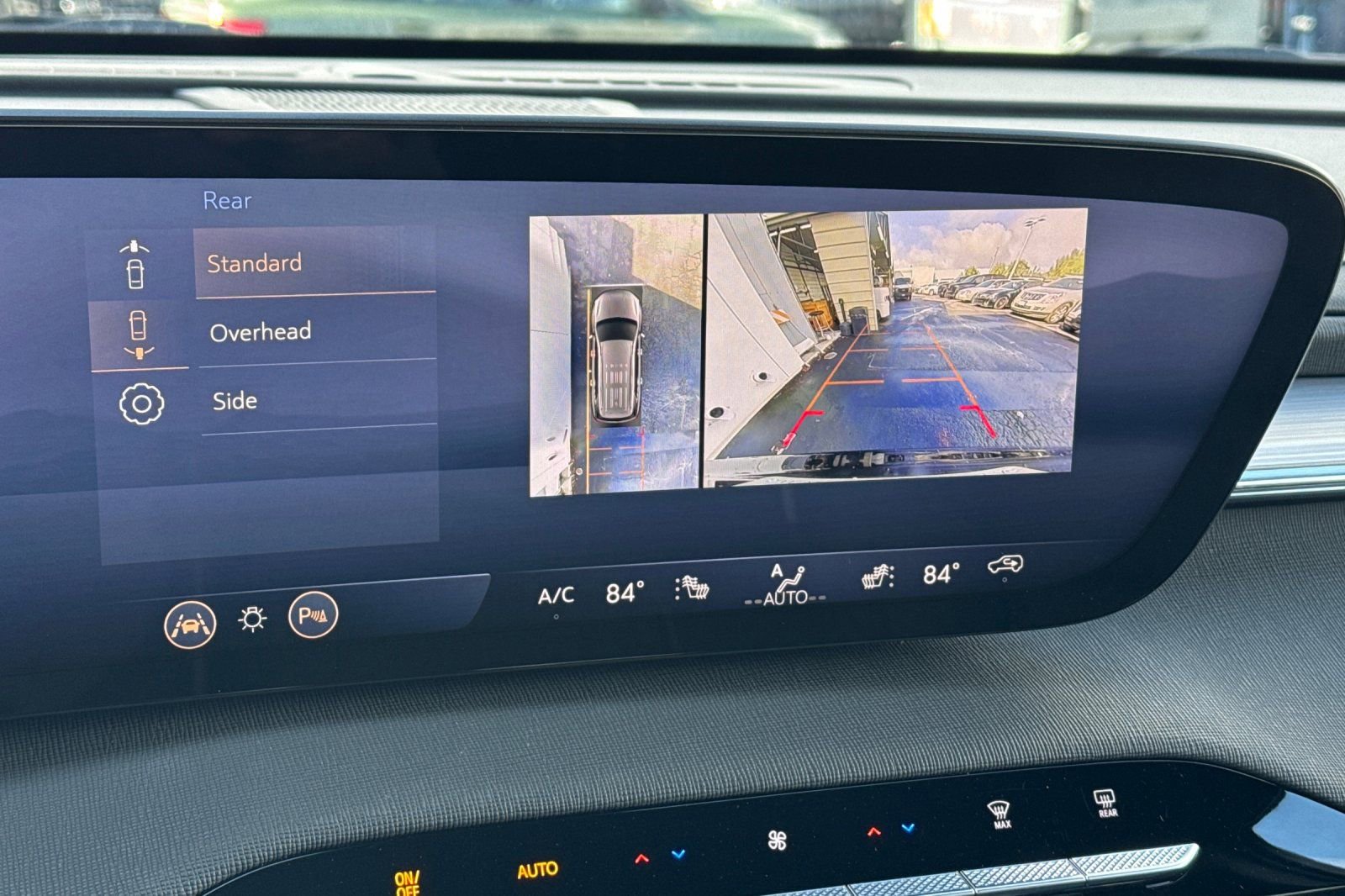 Used 2025 Buick Enclave Preferred image 25