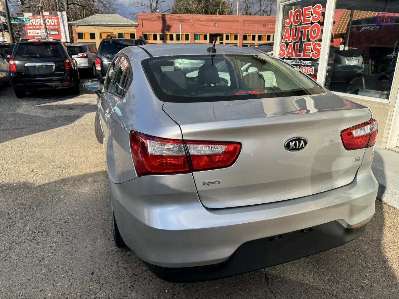 Used 2017 Kia Rio LX w/ Power Package image 5