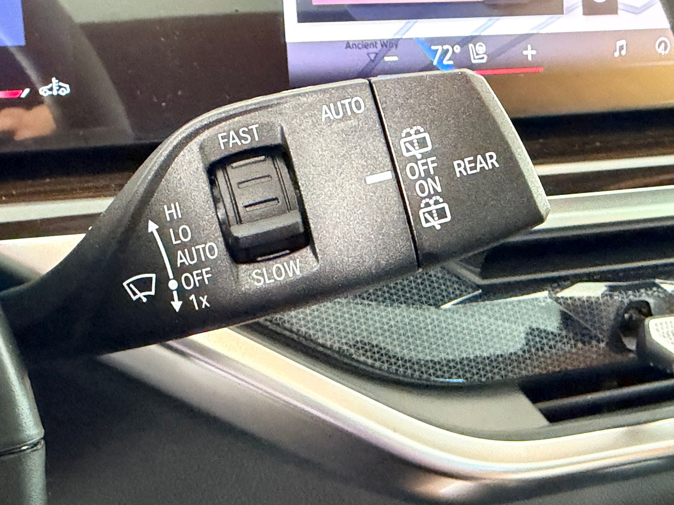 New 2026 BMW X5 xDrive40i w/ M Sport Package AWD/4WD image 30