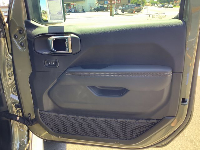 New 2025 Jeep Wrangler Unlimited Rubicon 392 image 41