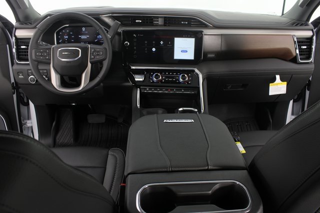New 2026 GMC Sierra 3500 Denali image 13