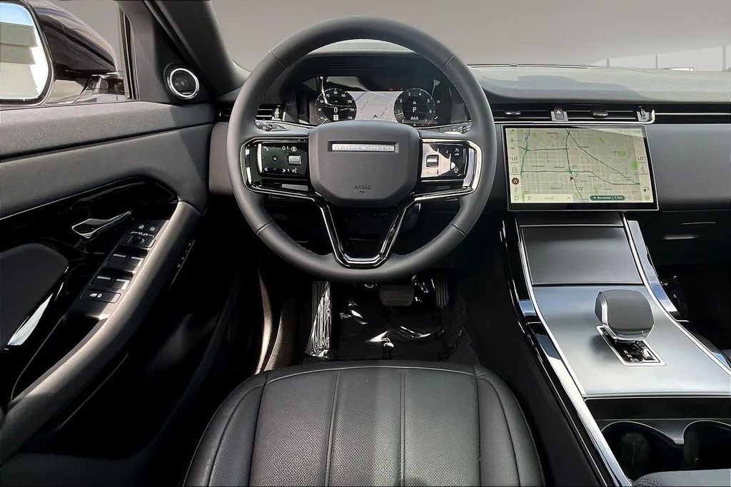 Certified 2026 Land Rover Range Rover Evoque S AWD/4WD image 8