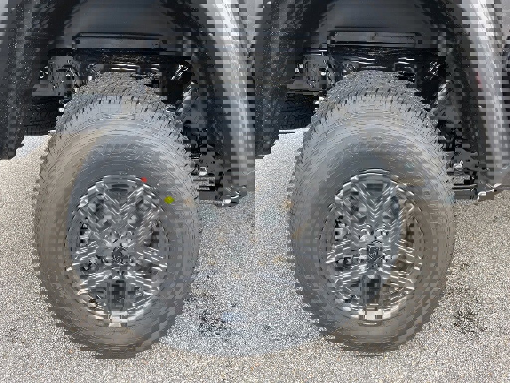 New 2026 Jeep Gladiator Sport image 9