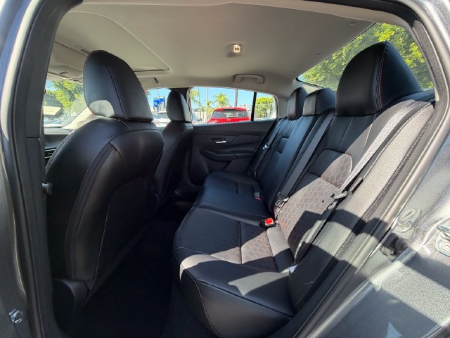 New 2027 Nissan Sentra SR w/ SR Premium Package FWD image 31