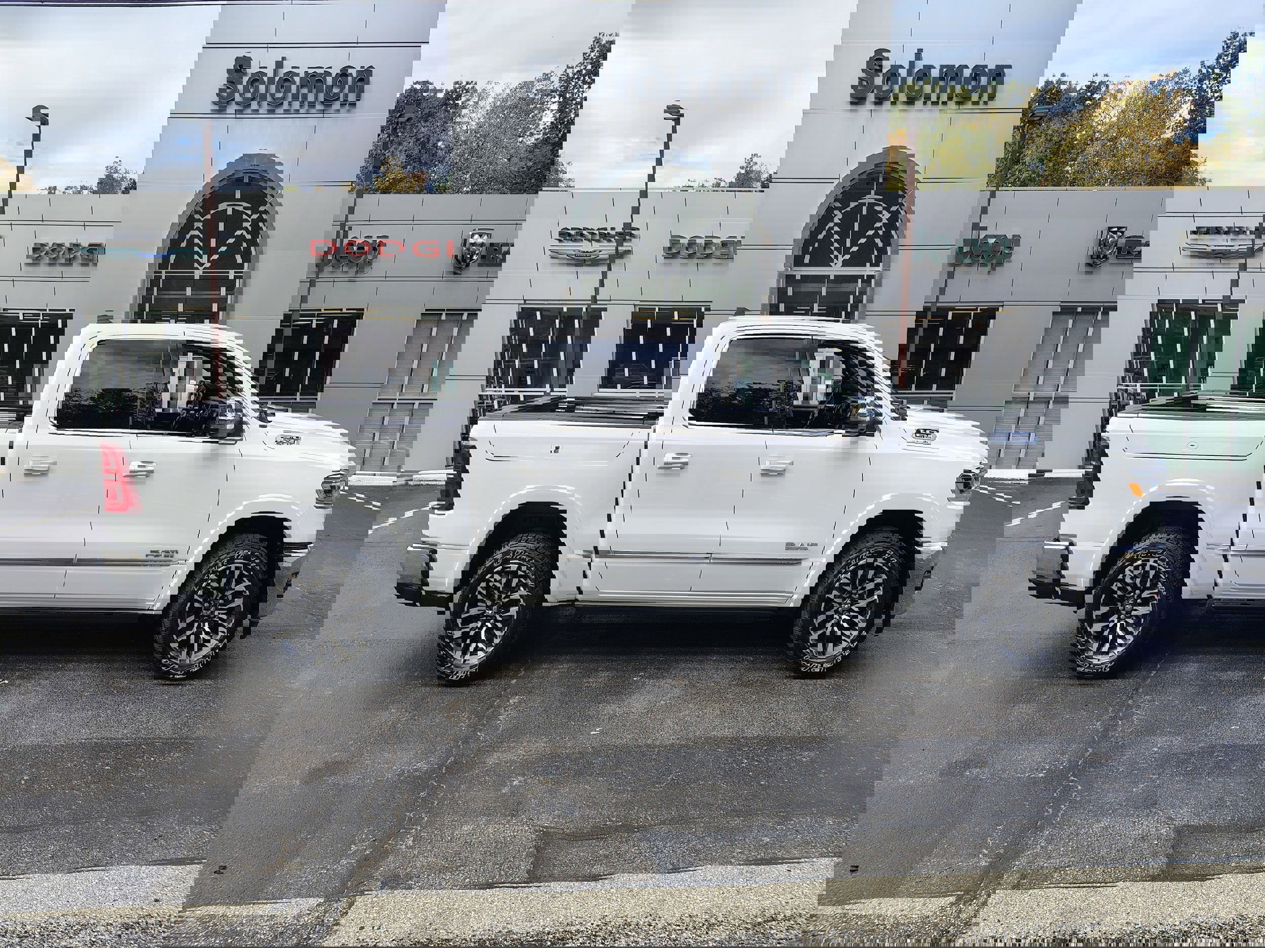 Certified 2025 RAM 1500 Limited image 1