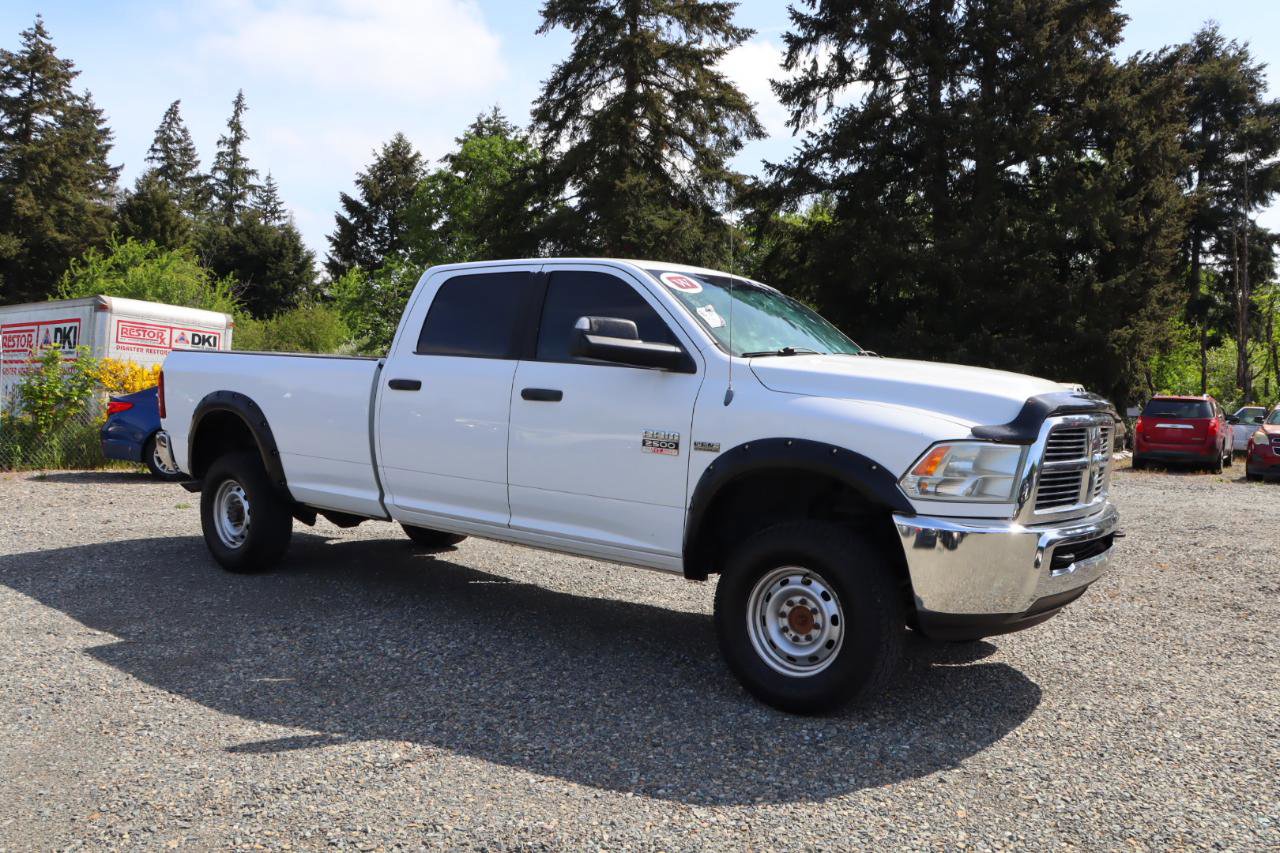 Used 2011 RAM 2500 SLT w/ Technology Group AWD/4WD image 5