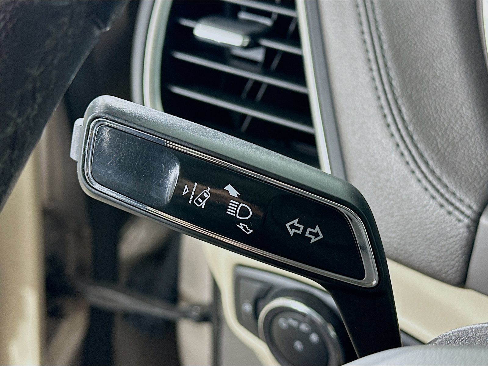 Used 2019 Lincoln Nautilus FWD image 20