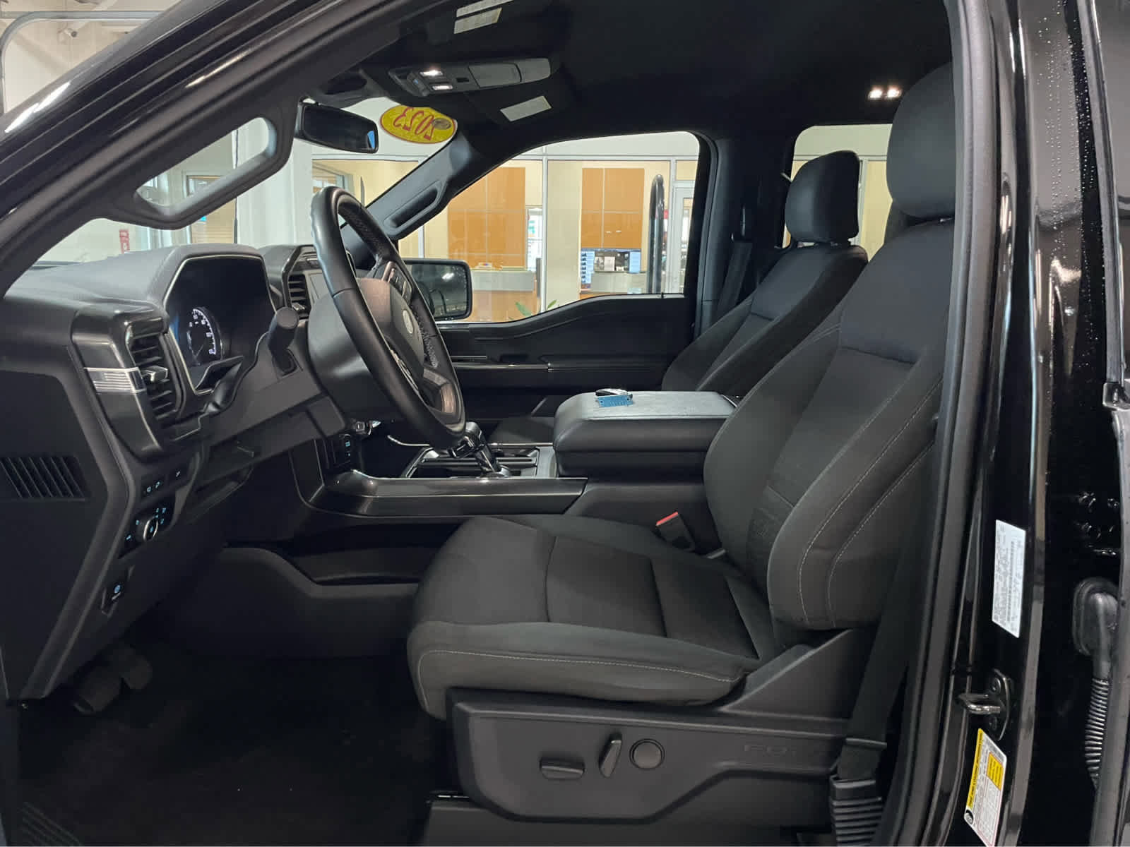 Used 2023 Ford F150 XLT w/ Equipment Group 302A High image 17