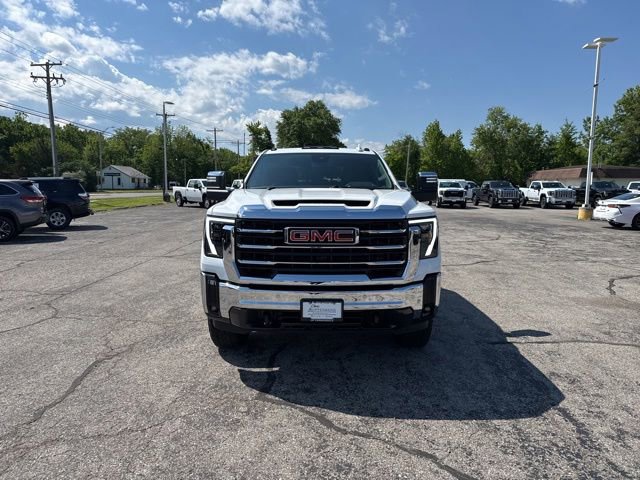 Used 2024 GMC Sierra 2500 SLT w/ SLT Premium Package AWD/4WD image 8