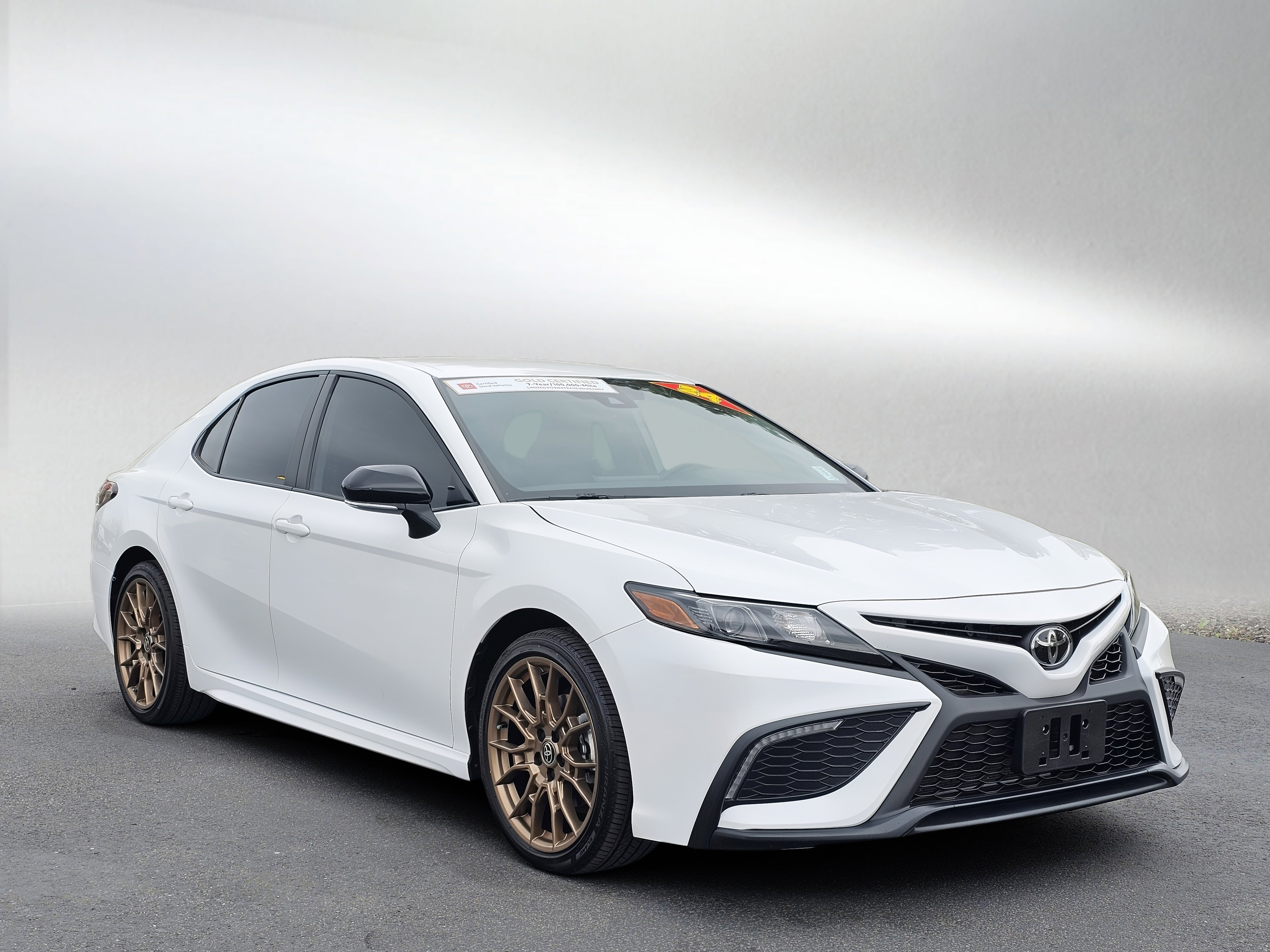 Used 2024 Toyota Camry SE w/ Convenience Package AWD/4WD image 7