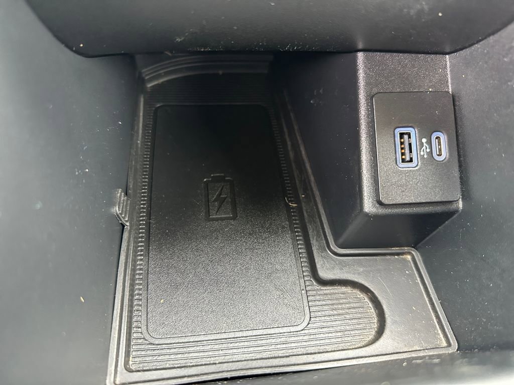 Certified 2022 Ford Edge Titanium image 17