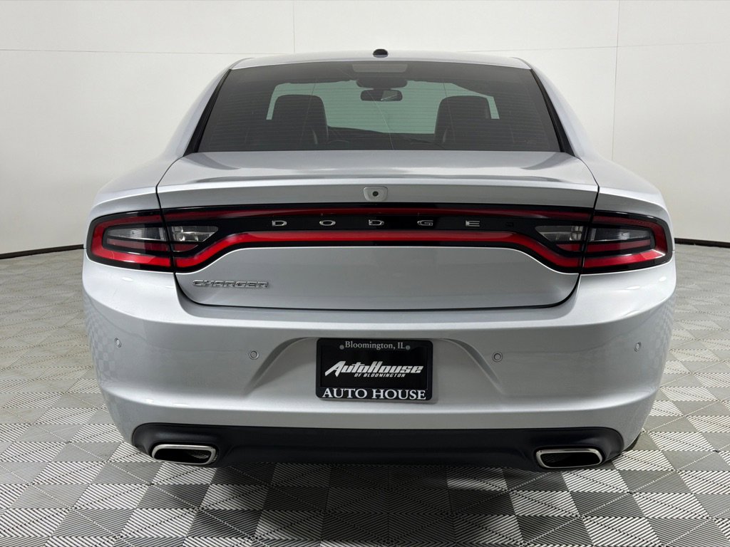 Used 2021 Dodge Charger SXT w/ Leather Interior Group image 6