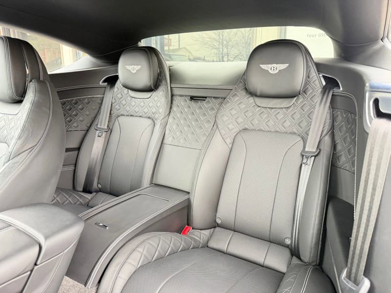 Used 2020 Bentley Continental GT image 14