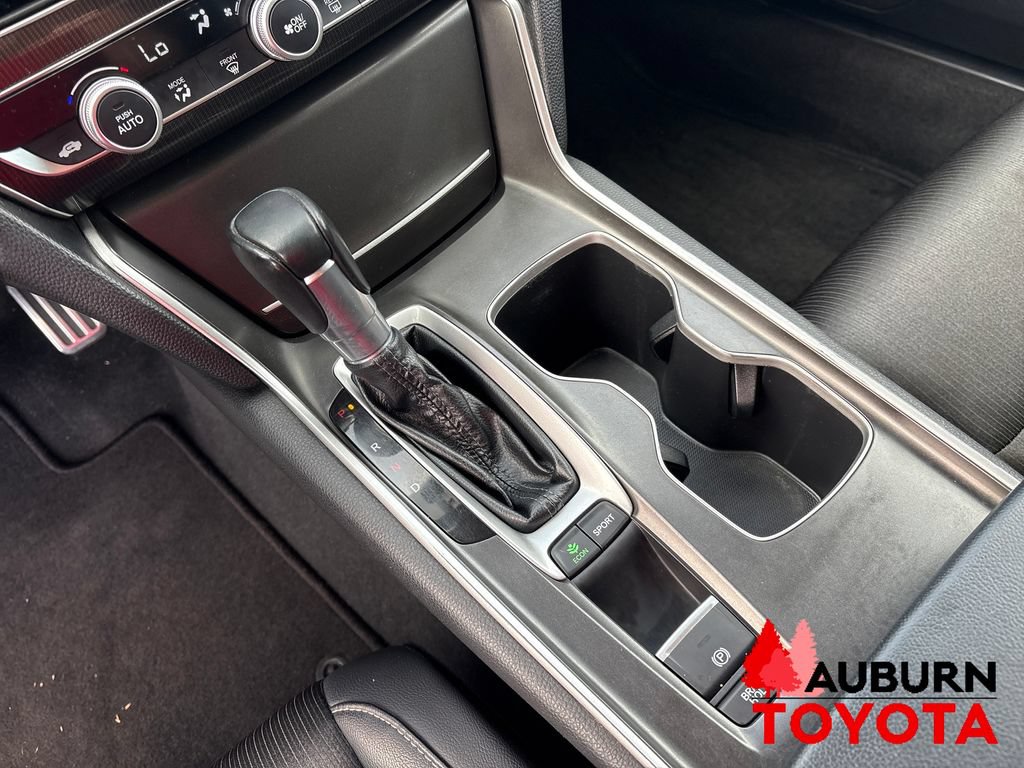 Used 2018 Honda Accord Sport image 14