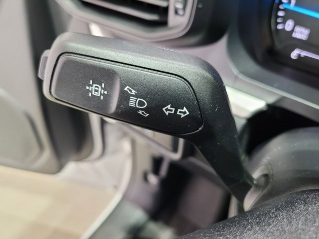 Used 2022 Ford Explorer XLT image 43