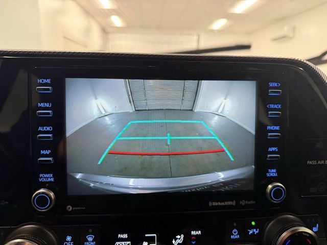 Used 2022 Toyota Highlander XSE image 20