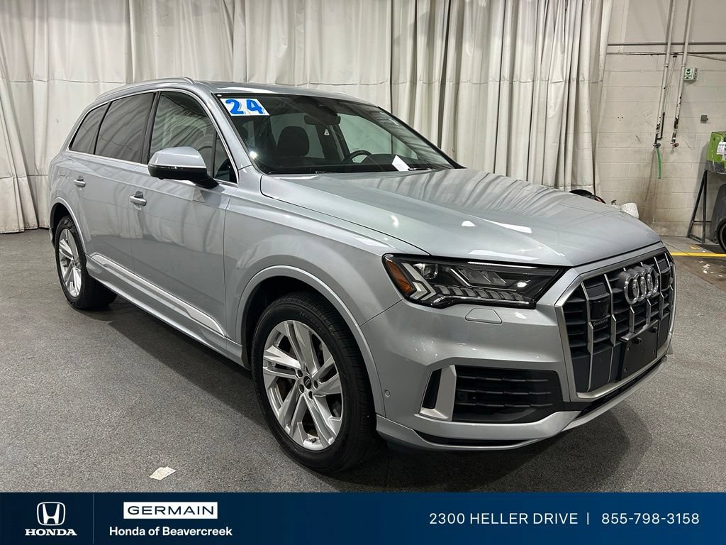 Used 2024 Audi Q7 3.0T Premium Plus AWD/4WD image 2