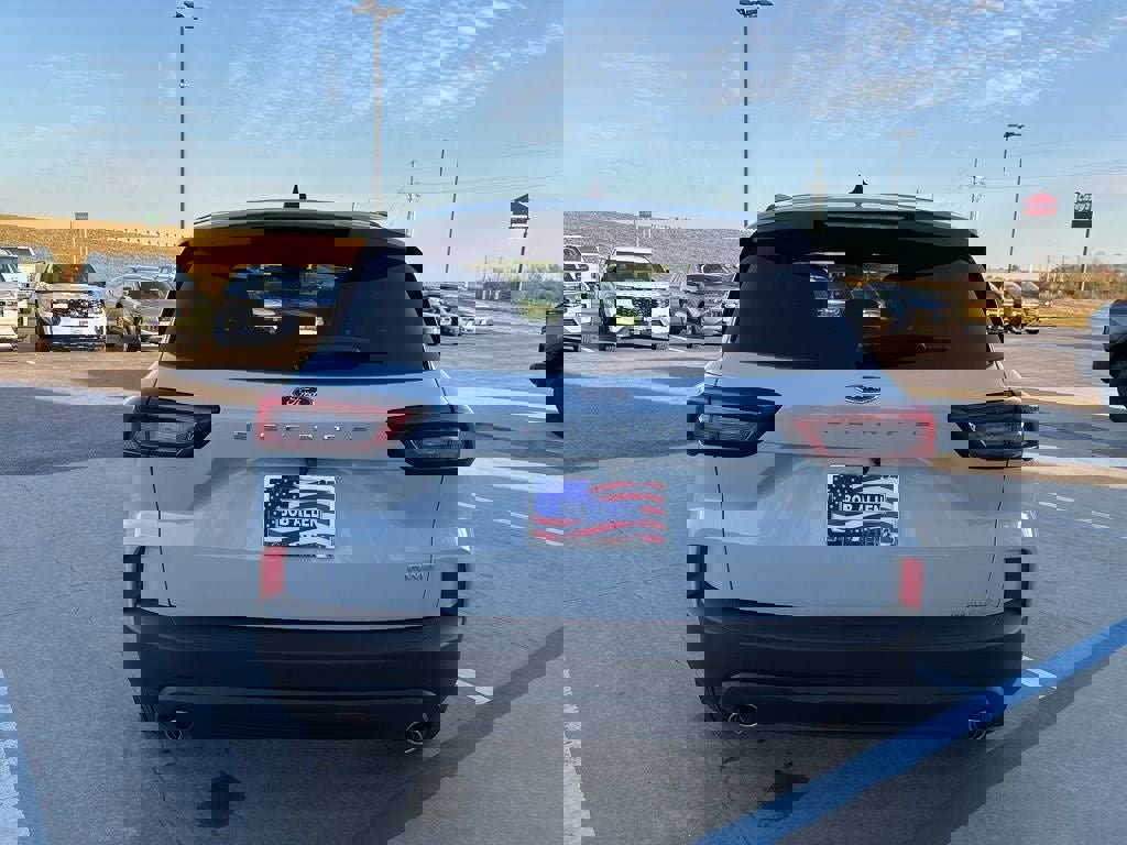 New 2026 Ford Escape ST-Line w/ Cold Weather Package image 4