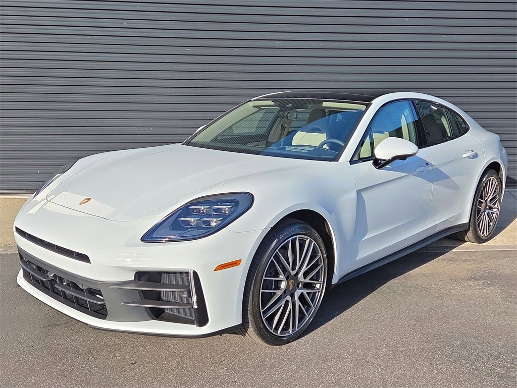 New 2026 Porsche Panamera 4 image 1