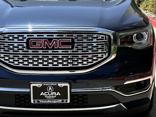 Used 2018 GMC Acadia Denali w/ Technology Package FWD image 9