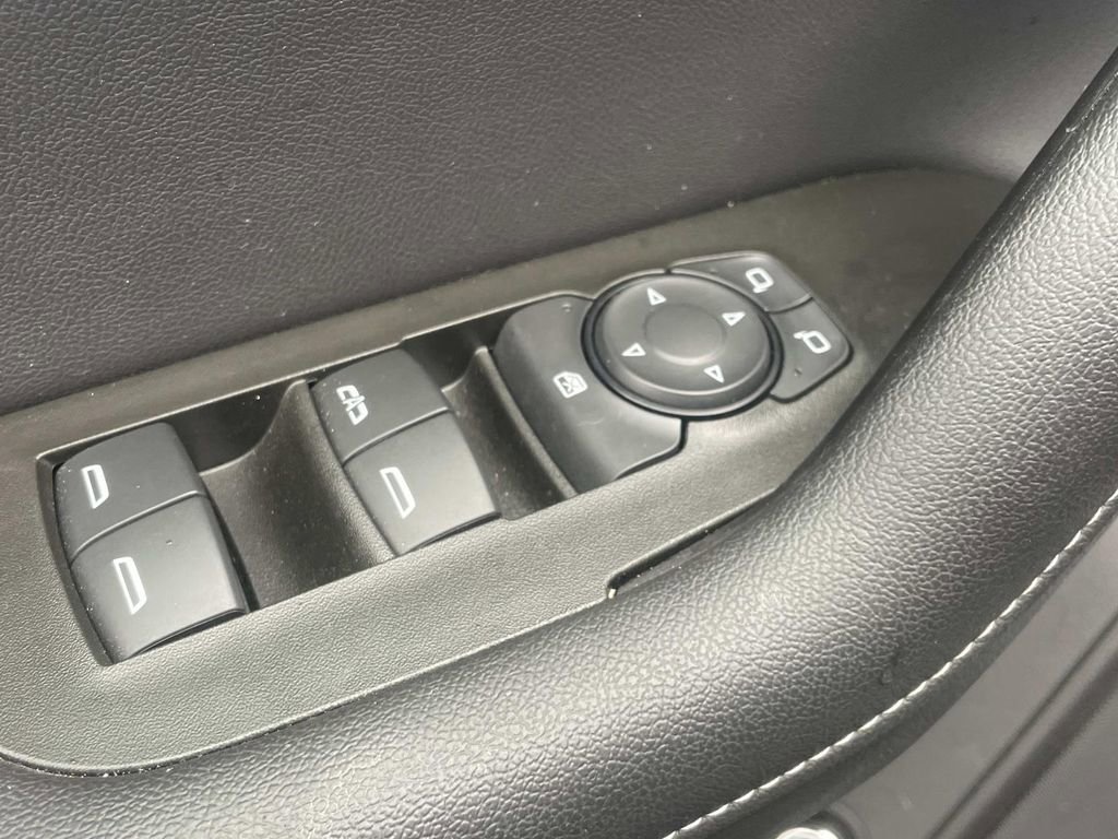 Used 2024 Chevrolet Blazer LT w/ Convenience Package image 16