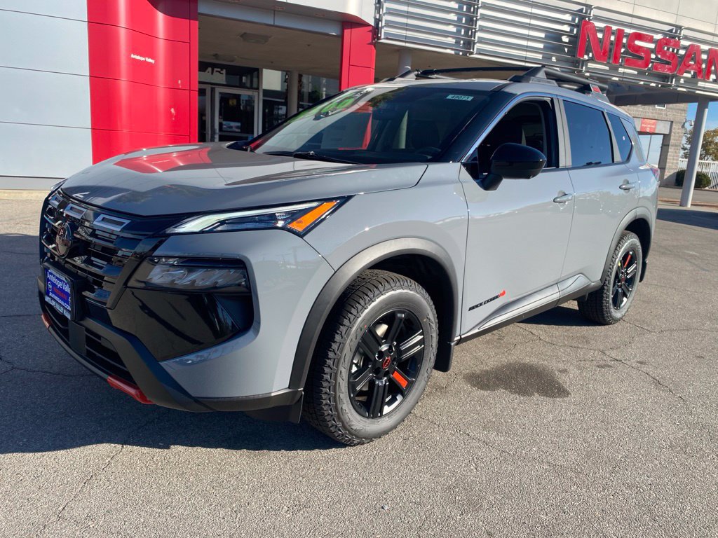 New 2027 Nissan Rogue SV AWD/4WD image 3