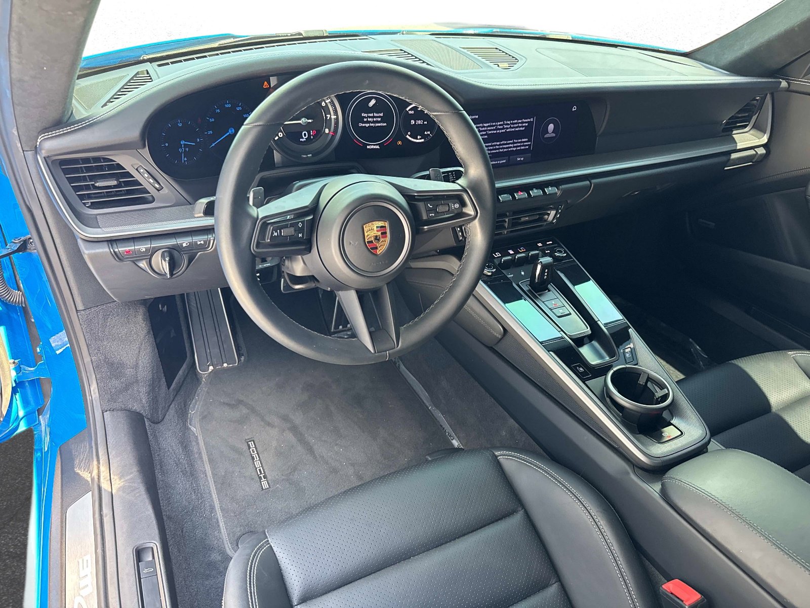 Used 2022 Porsche 911 Carrera RWD image 16