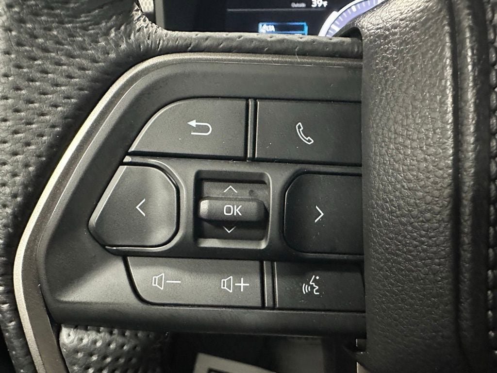 Used 2025 Toyota Tundra Limited w/ Nightshade Package AWD/4WD image 19