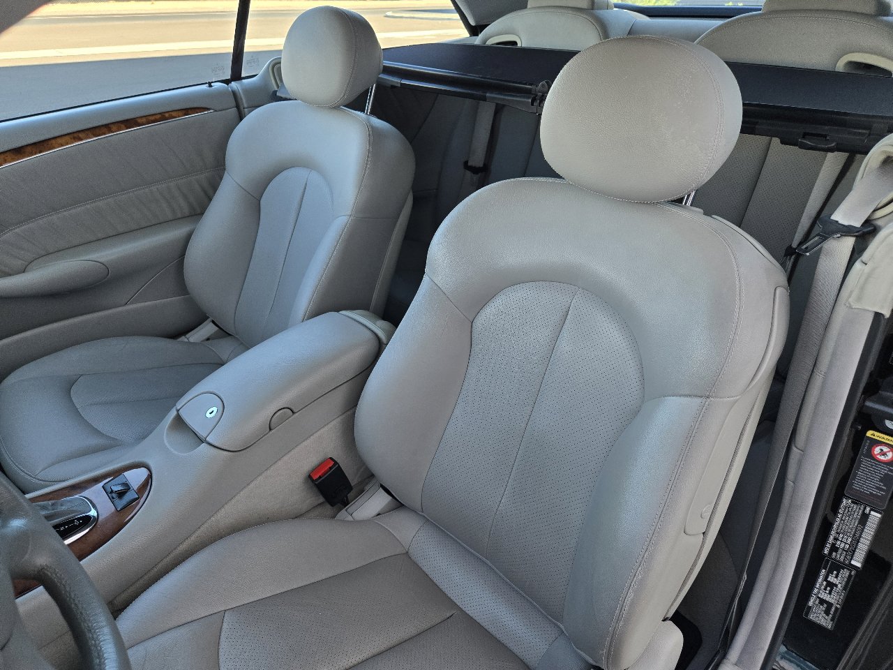 Used 2005 Mercedes-Benz CLK 500 Cabriolet image 7