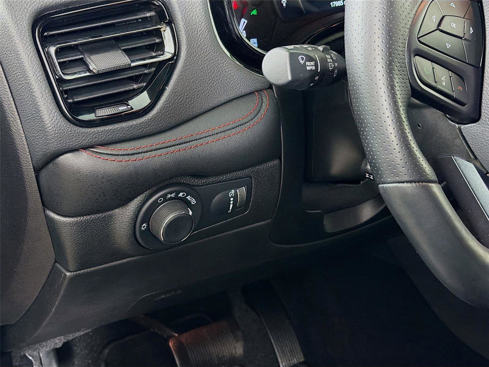 Used 2025 Dodge Durango GT image 10